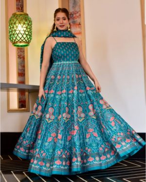 Fully Stitched Garment S34 5002